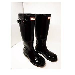 Black Gloss Hunter Boots